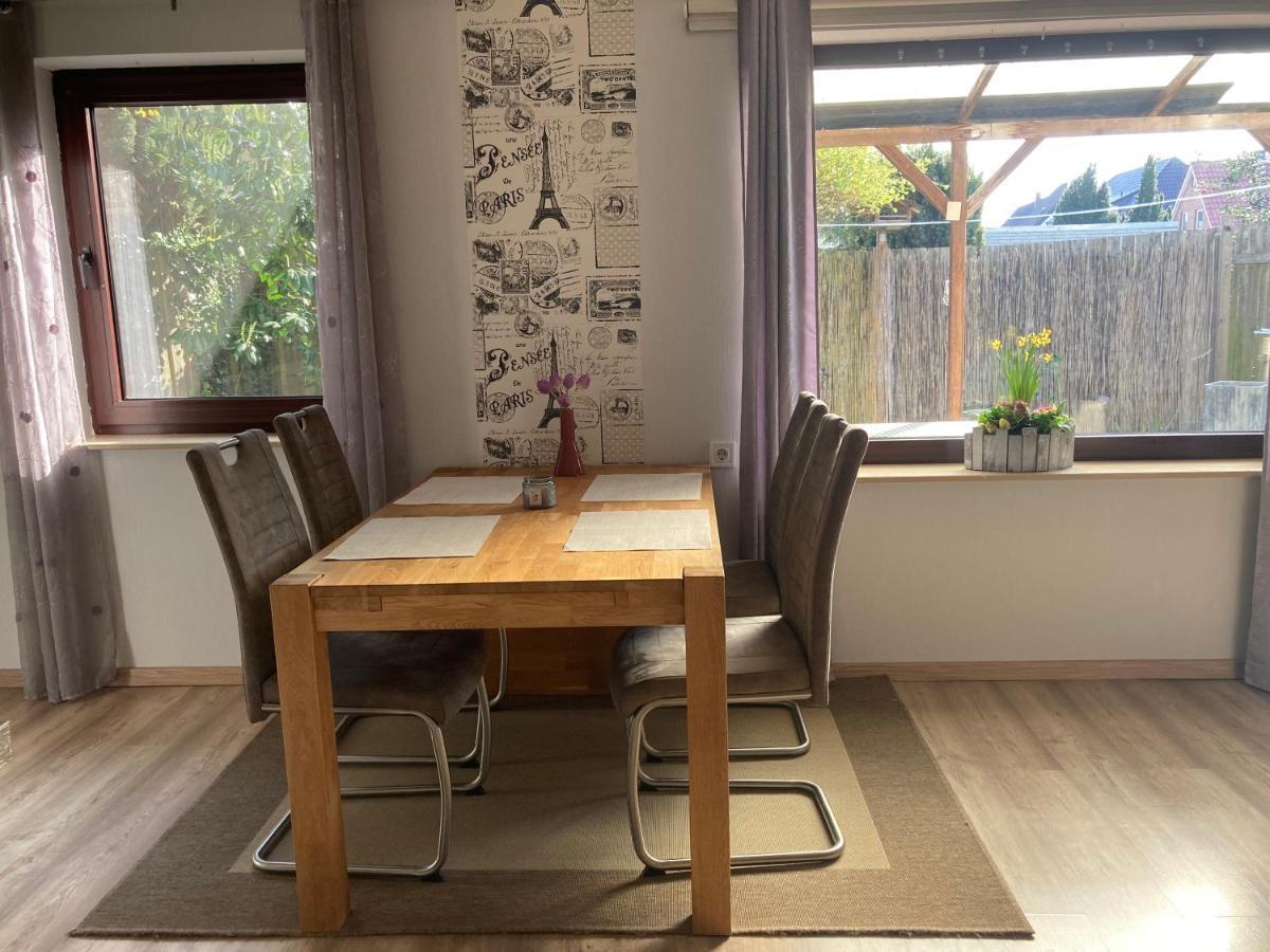Grosse Wohnkueche, Terrasse, Schlafzimmer Am Steinhuder Meer, Wlan, Parkplatz, Fussbodenheizung, 70Qm Вунсторф Екстериор снимка